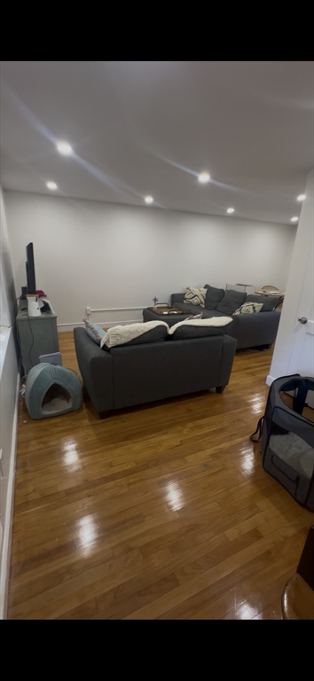 324 Lexington St # 324