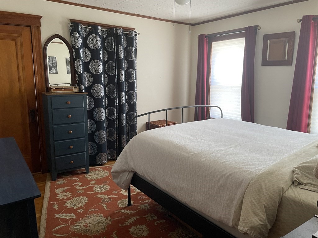 137 Hillside Rd # 1