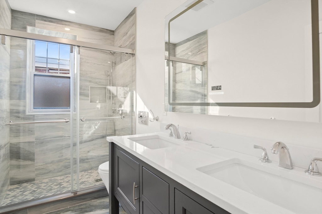 37 Englewood Ave # 3