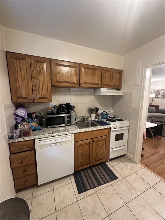 5 Charlesbank Rd # 5