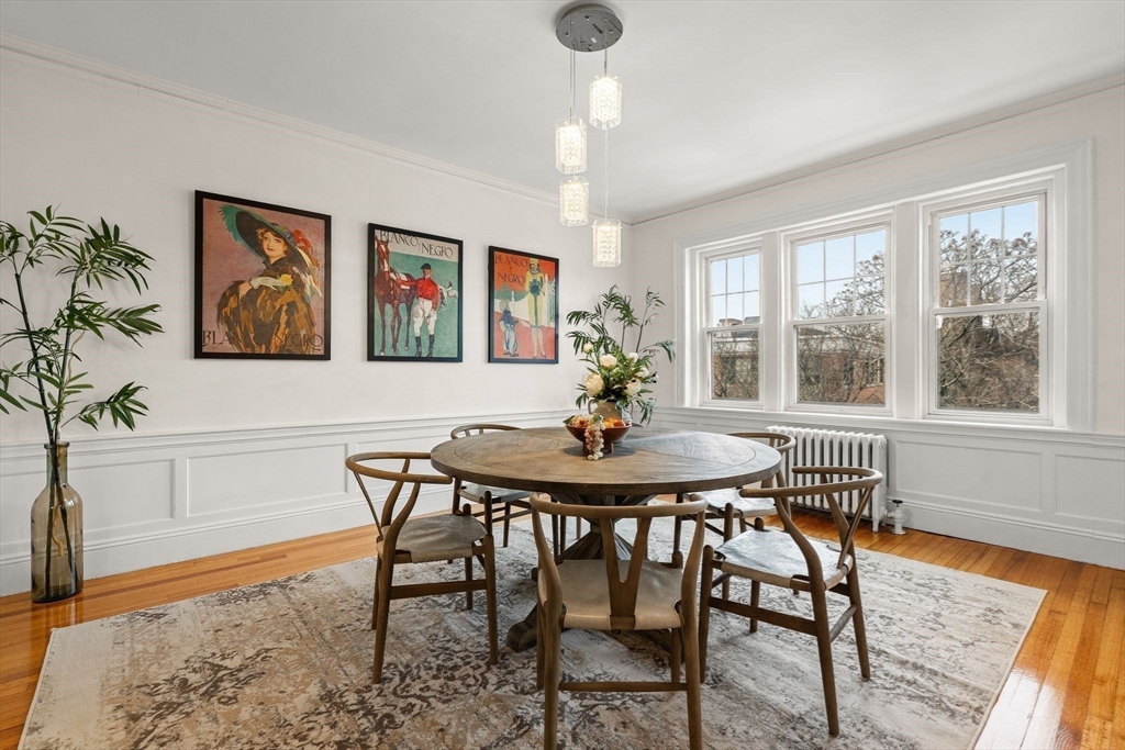 37 Englewood Ave # 3