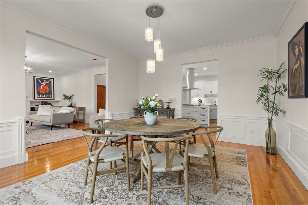 37 Englewood Ave # 3