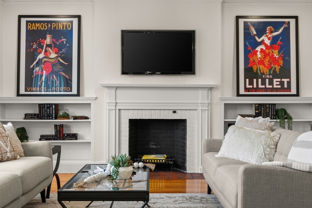 37 Englewood Ave # 3