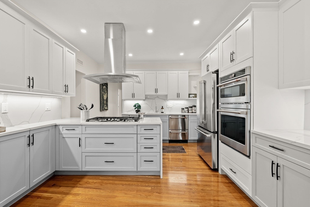 37 Englewood Ave # 3