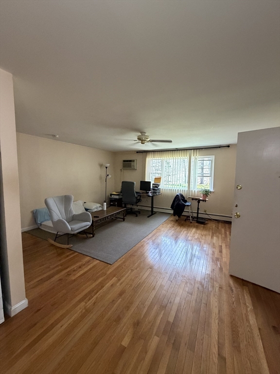 49 Jacqueline Rd # 6