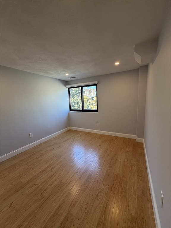 1600 Massachusetts Ave # 404