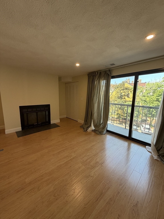 1600 Massachusetts Ave # 404