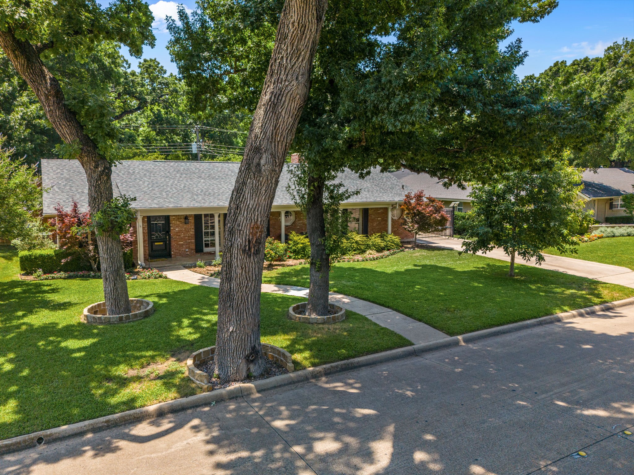 4109 Hartwood Drive