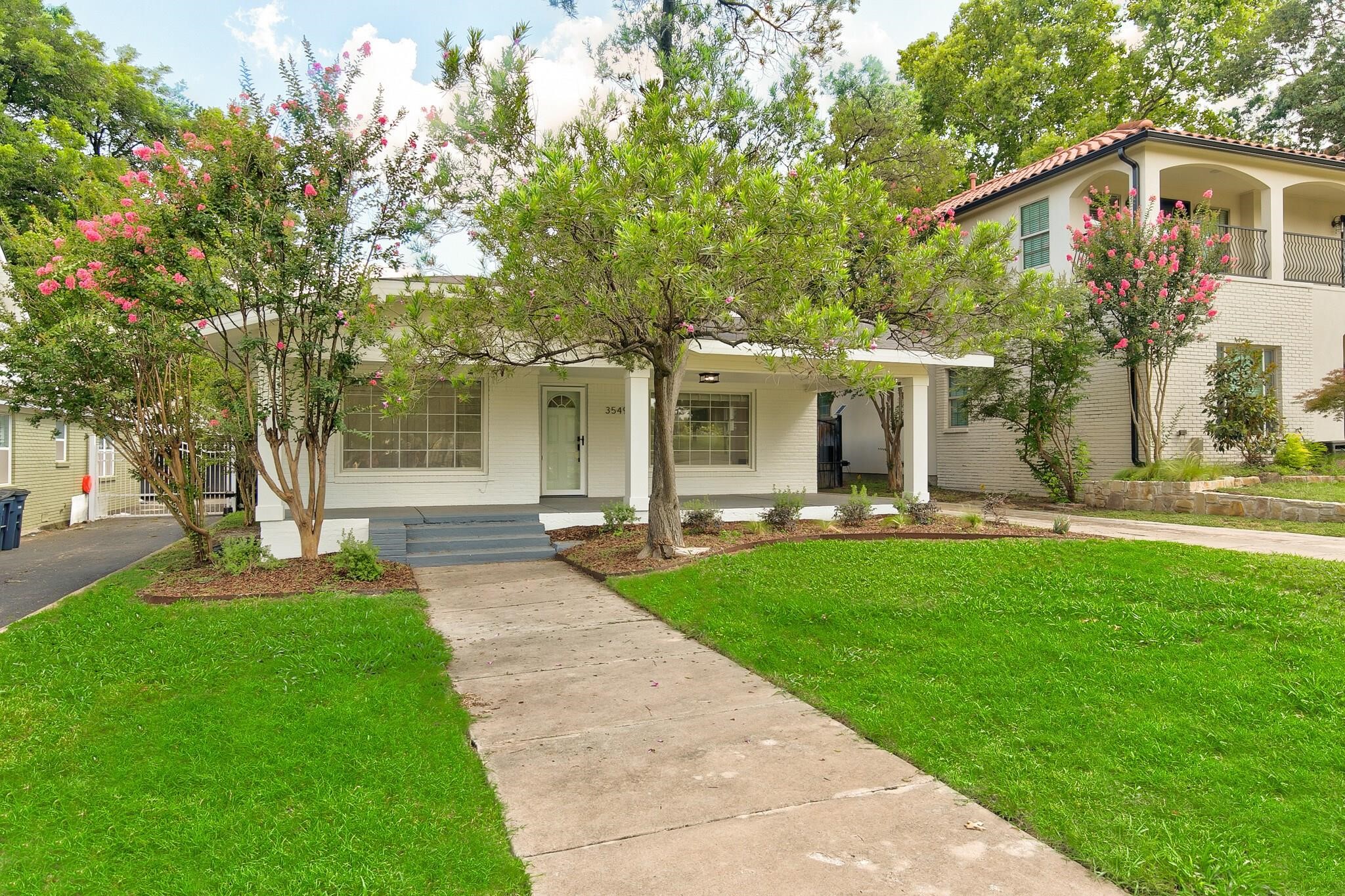 3549 Bellaire Drive S