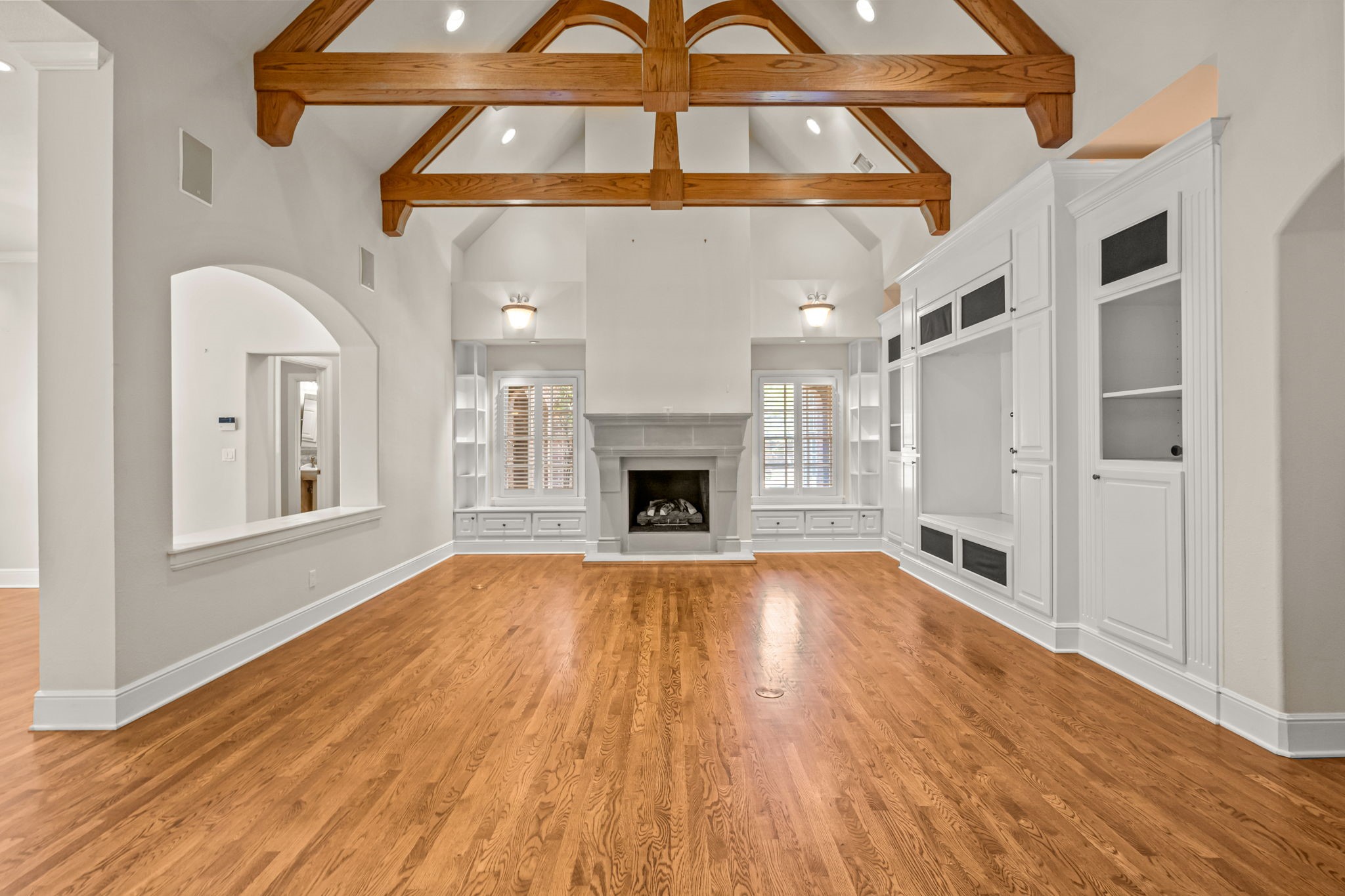 2877 Manorwood Trail