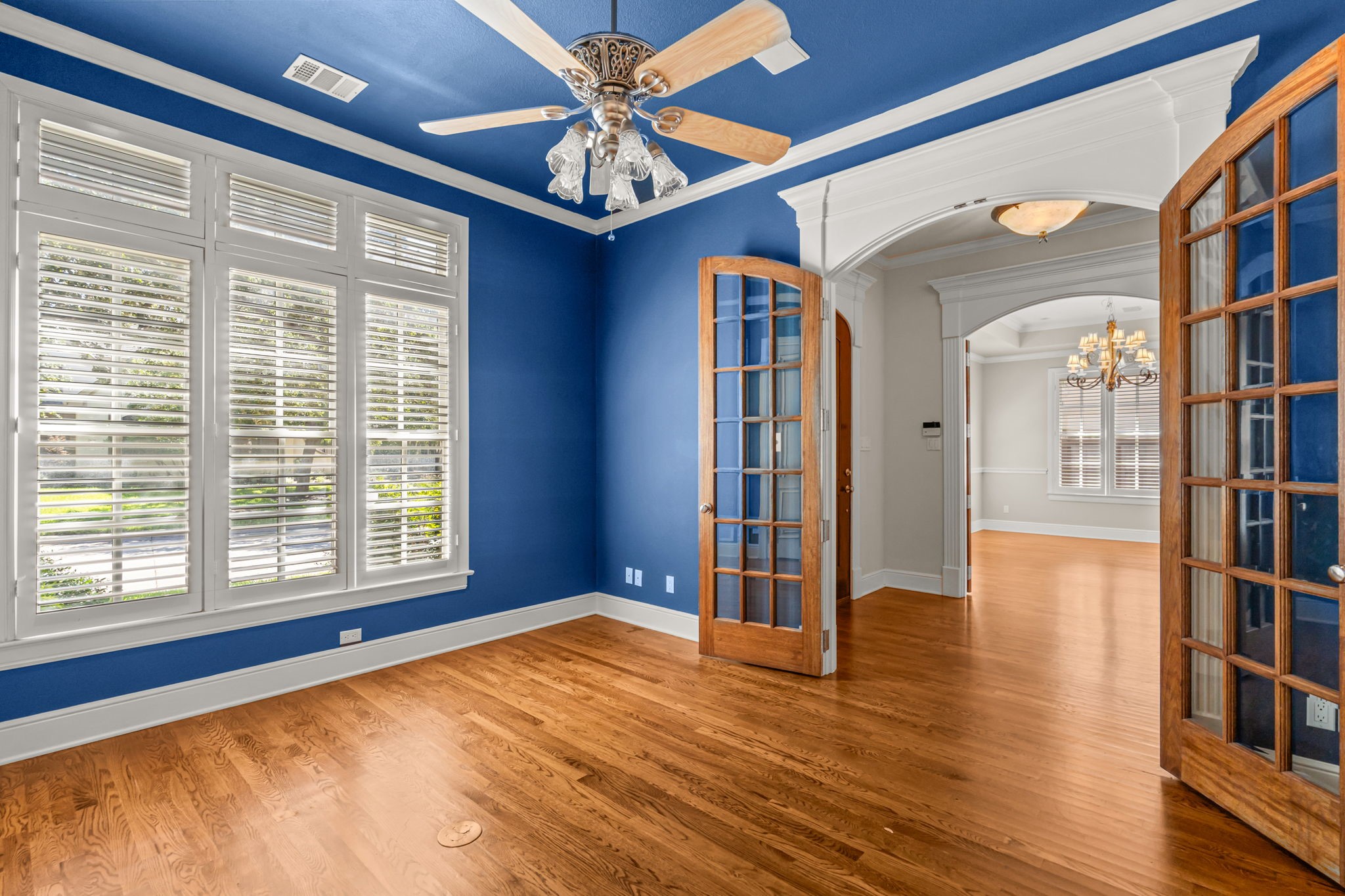 2877 Manorwood Trail