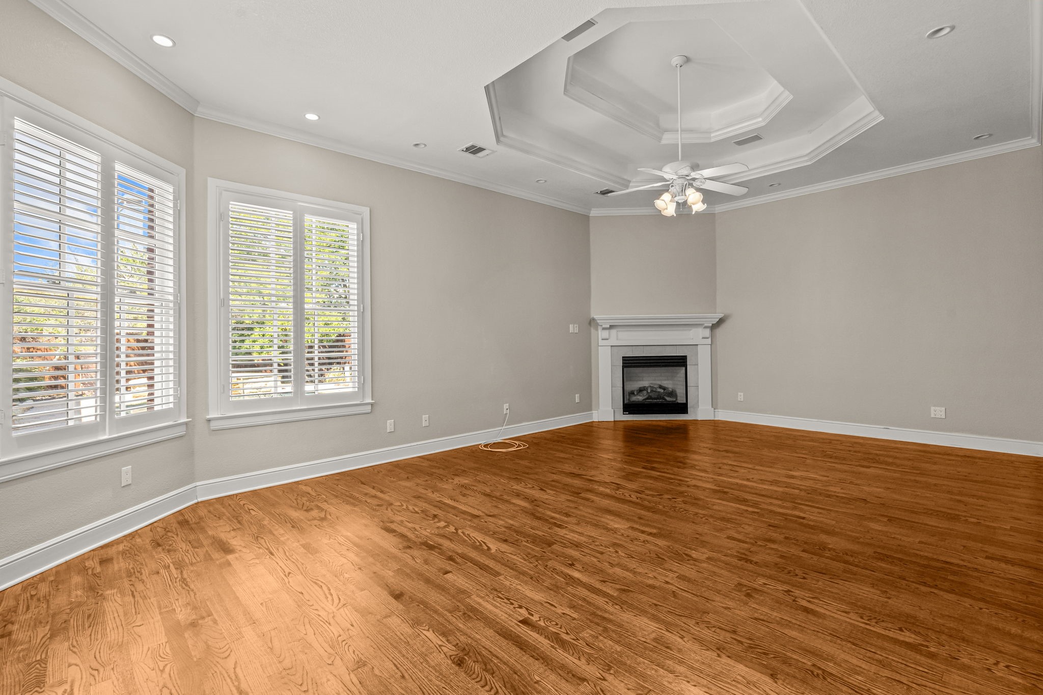 2877 Manorwood Trail