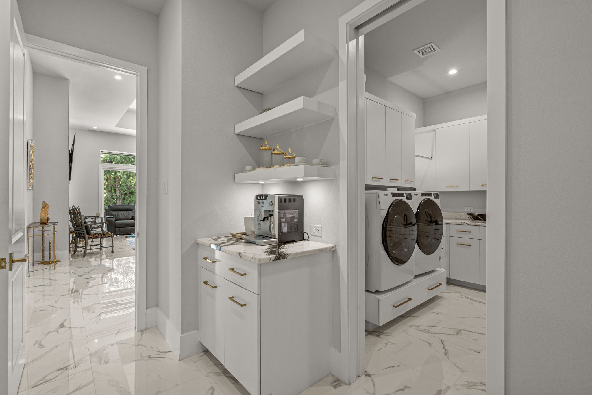 211 River Trail Court