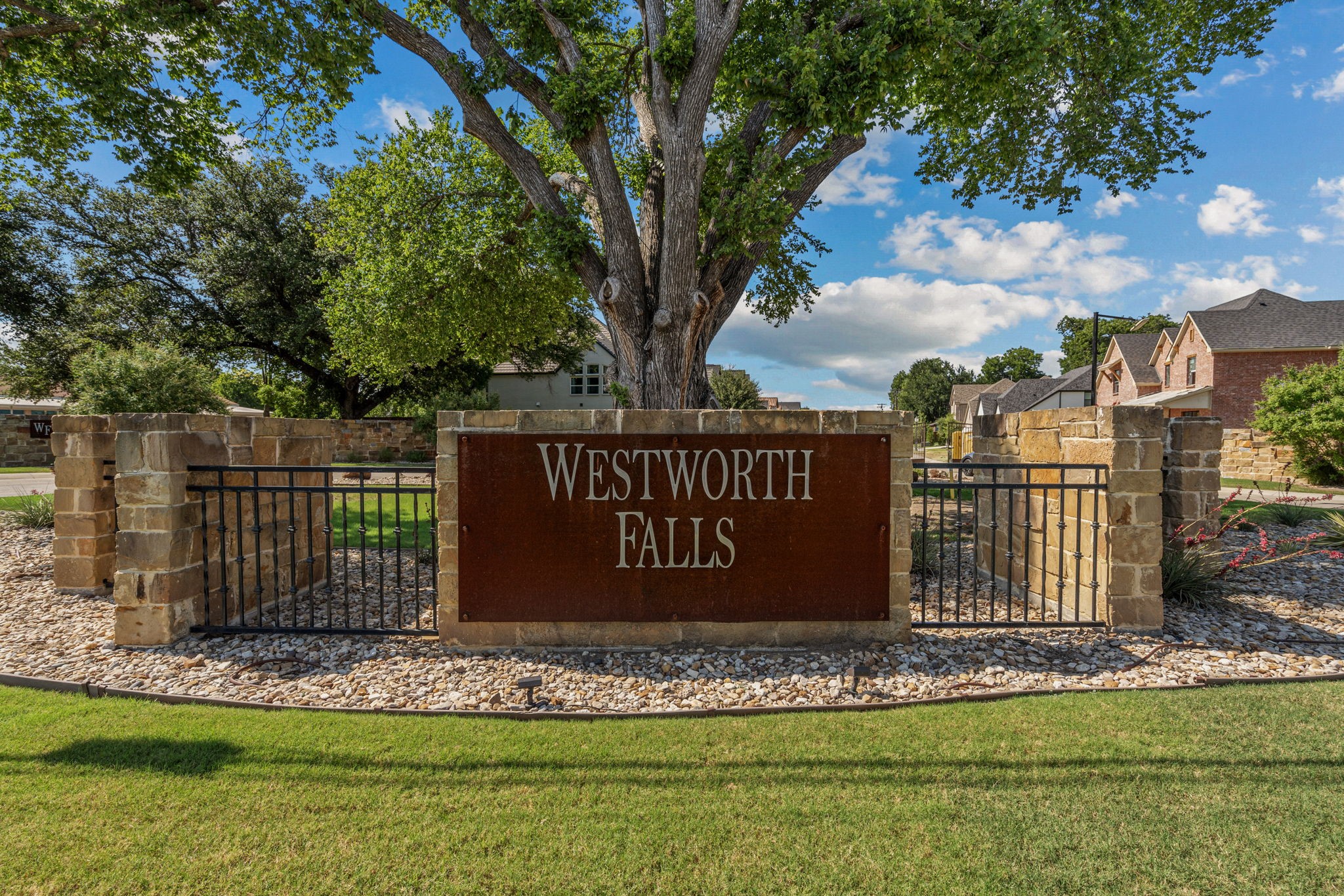 211 River Trail Court