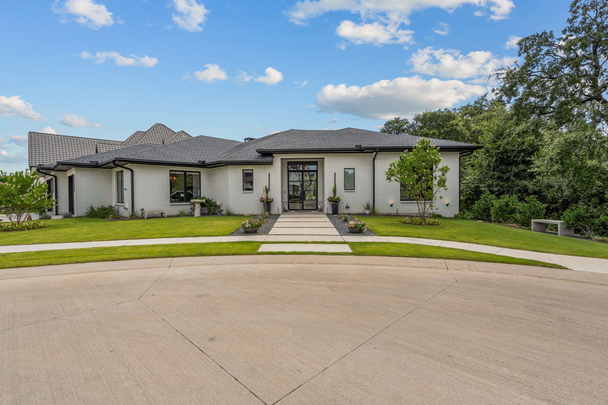 211 River Trail Court