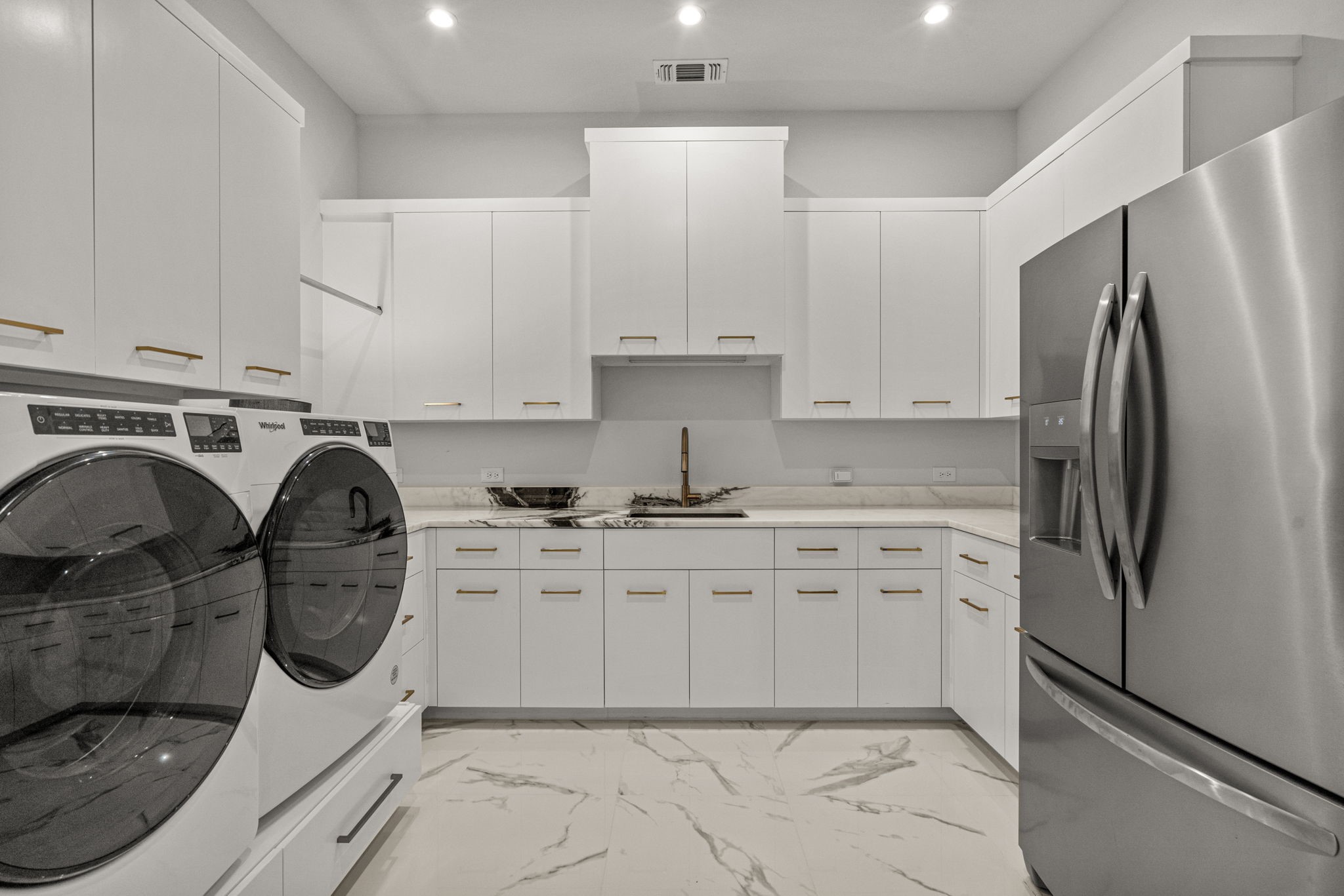 211 River Trail Court