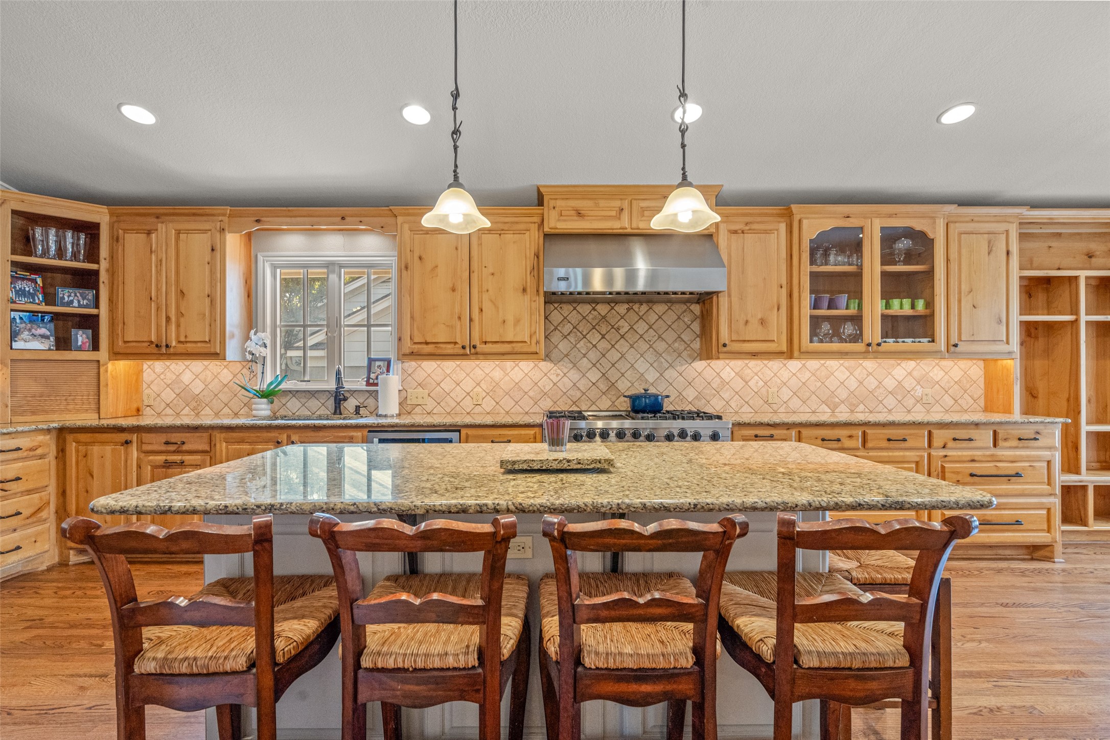 3816 W Biddison Street