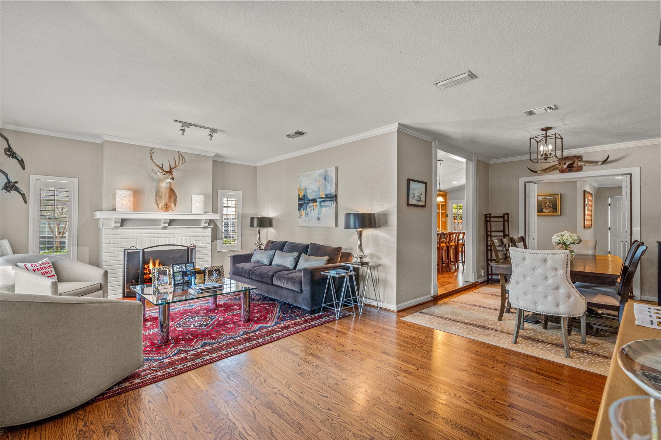 3816 W Biddison Street