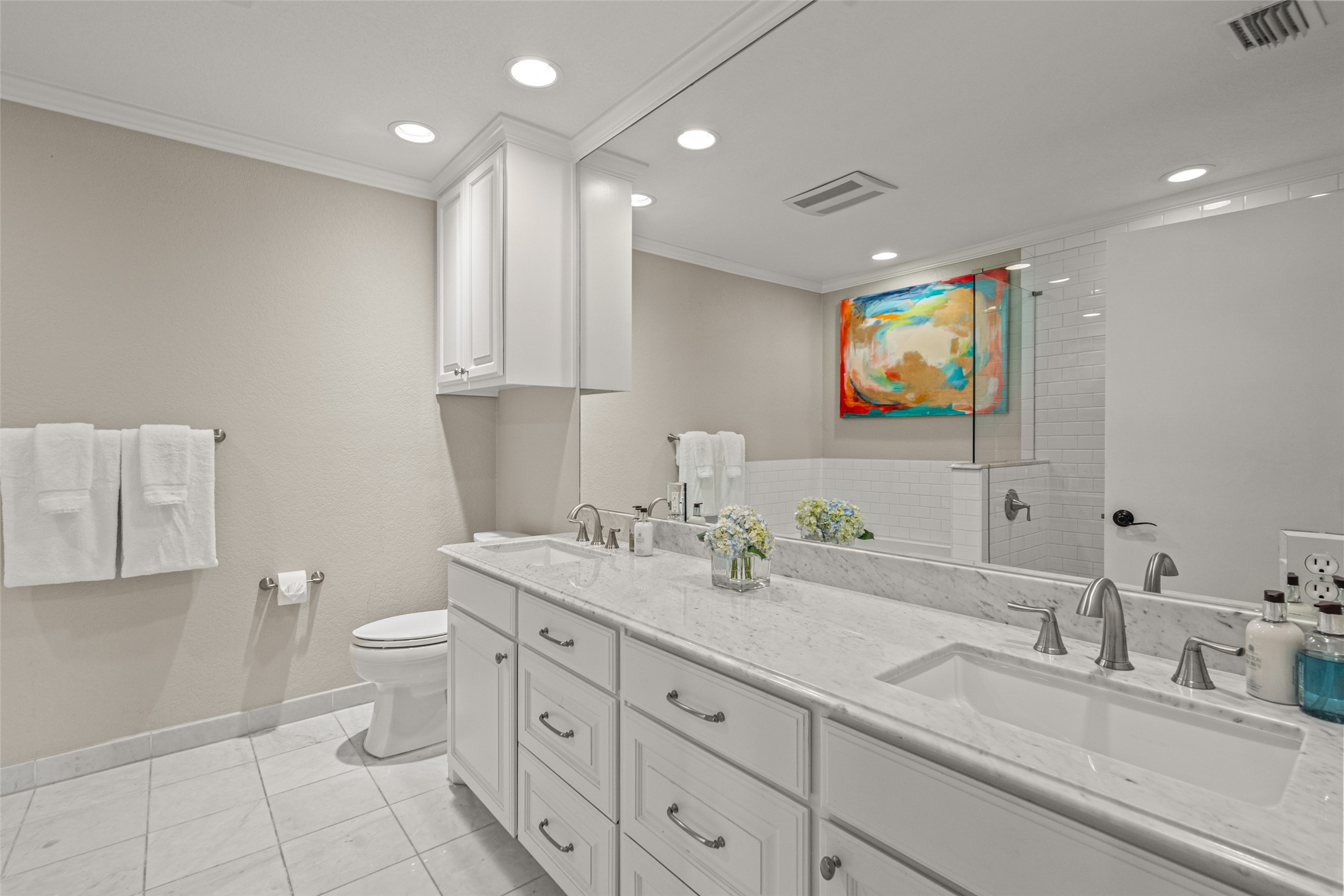 3816 W Biddison Street