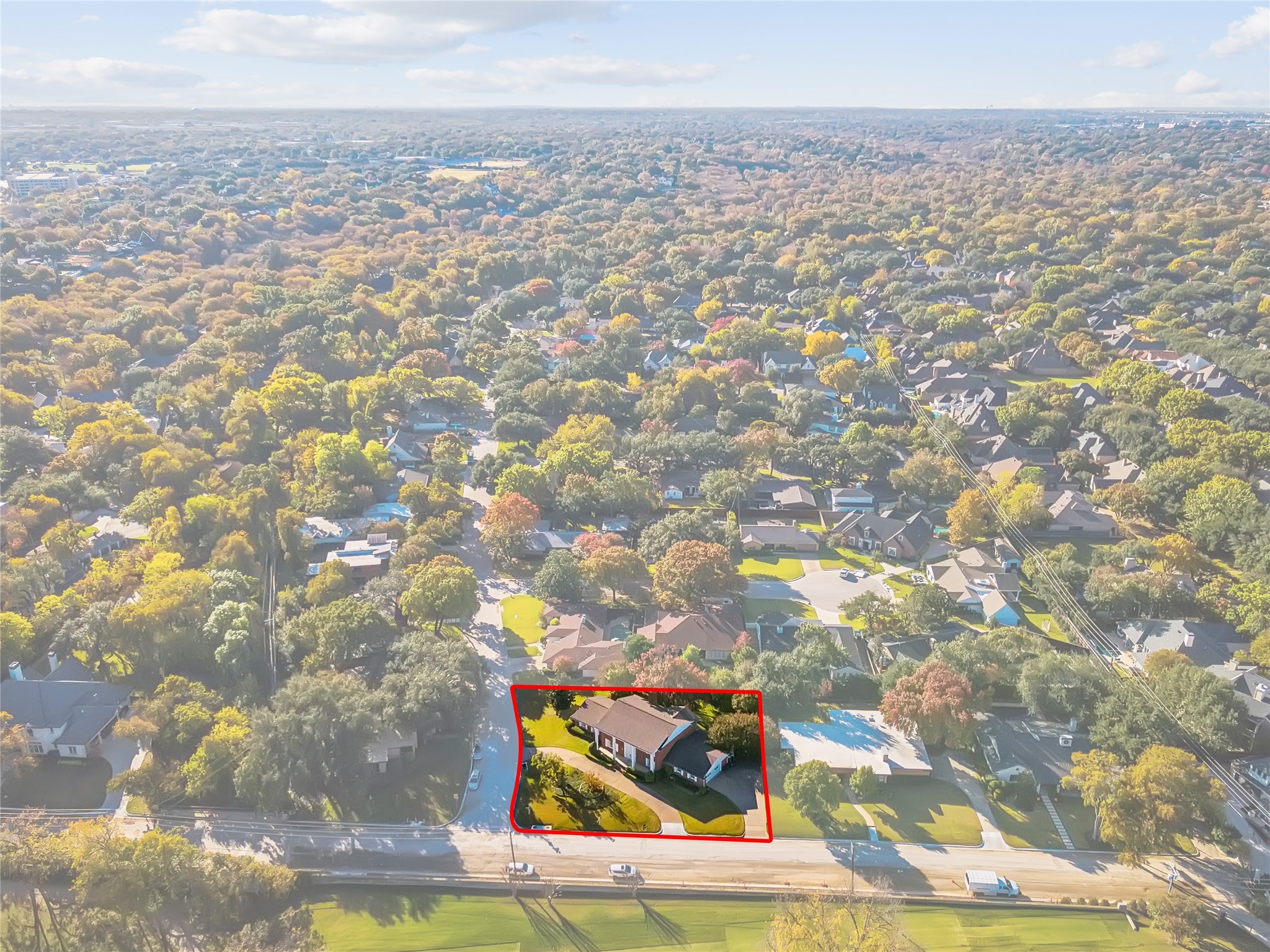 3901 Mockingbird Lane