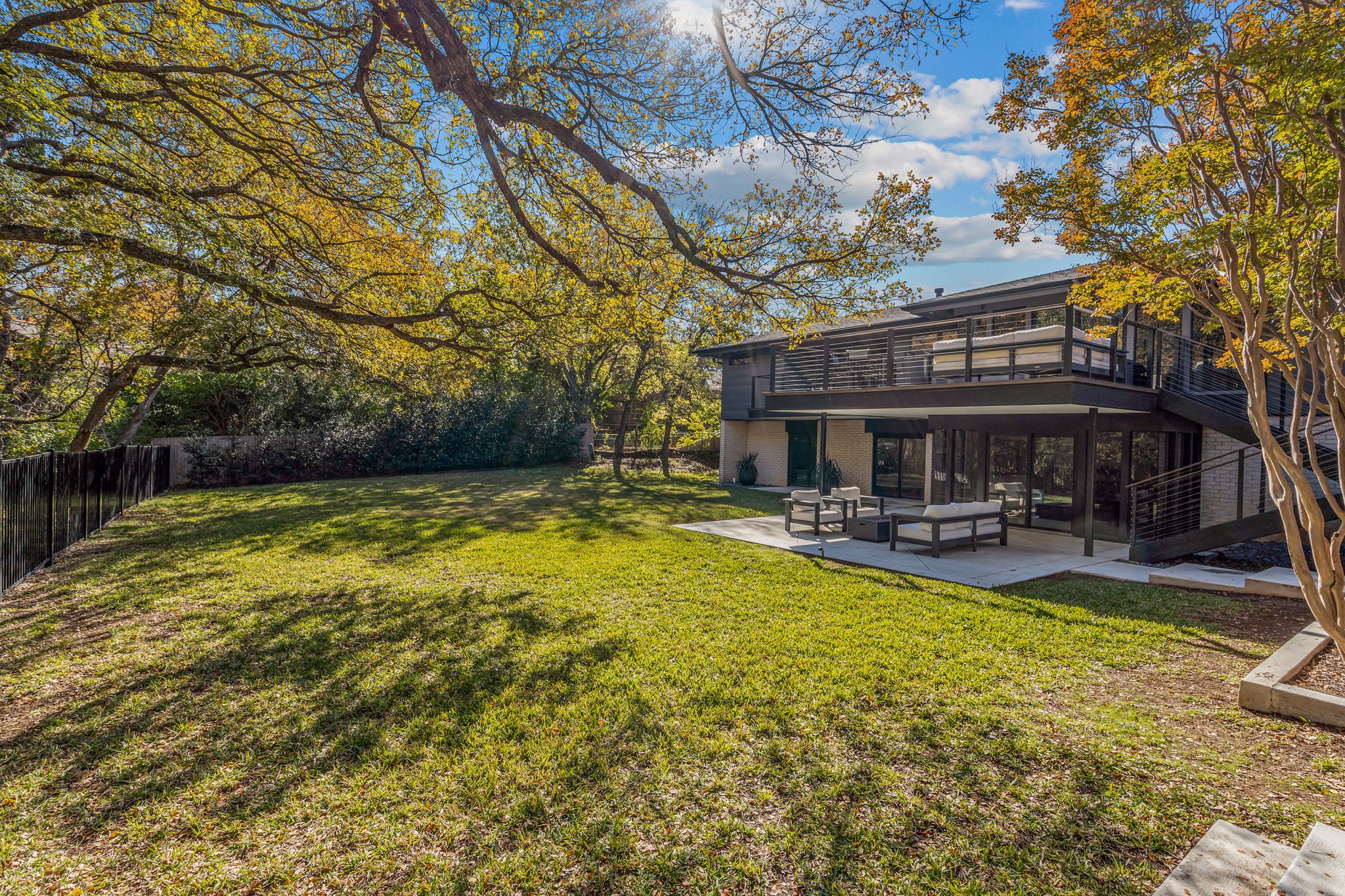 3805 Candlelite Court