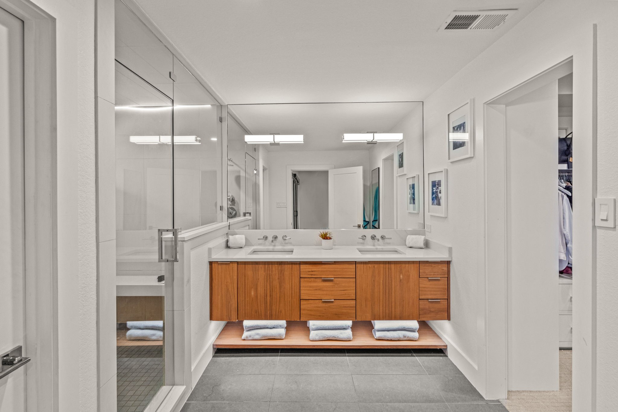 3805 Candlelite Court