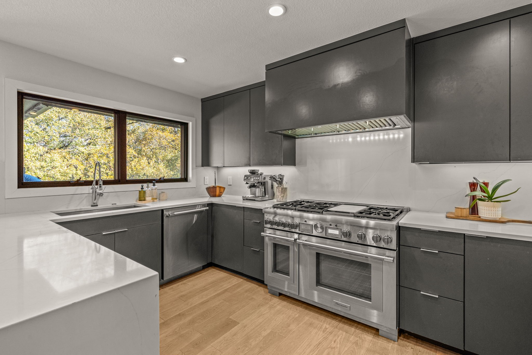 3805 Candlelite Court