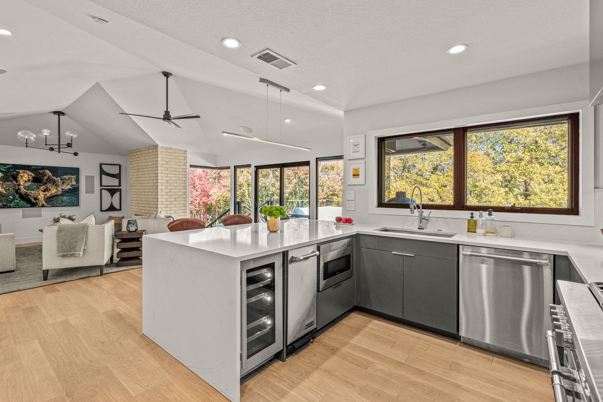 3805 Candlelite Court