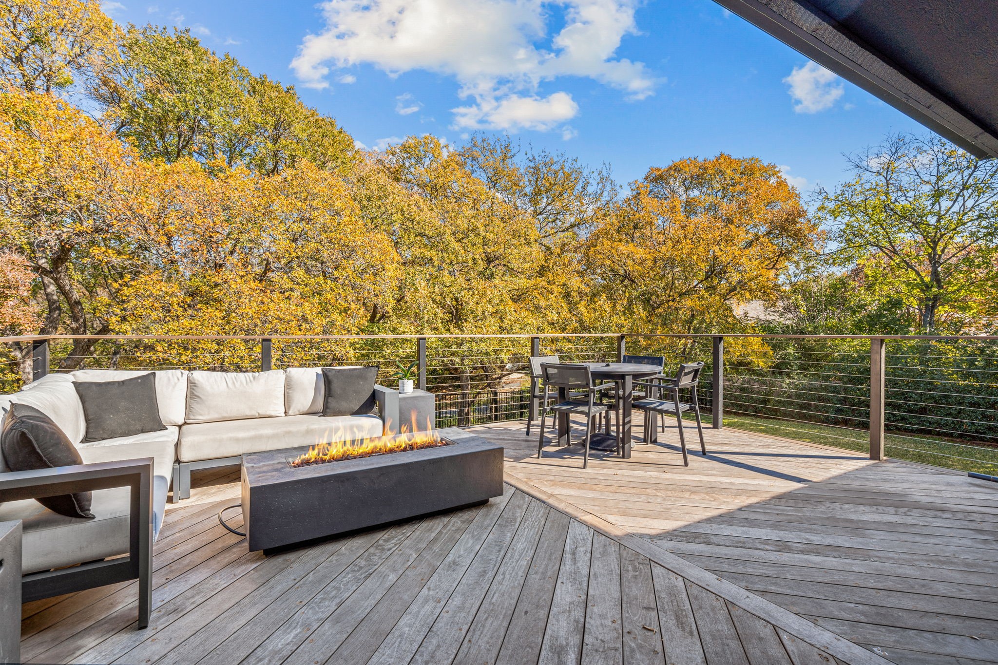 3805 Candlelite Court