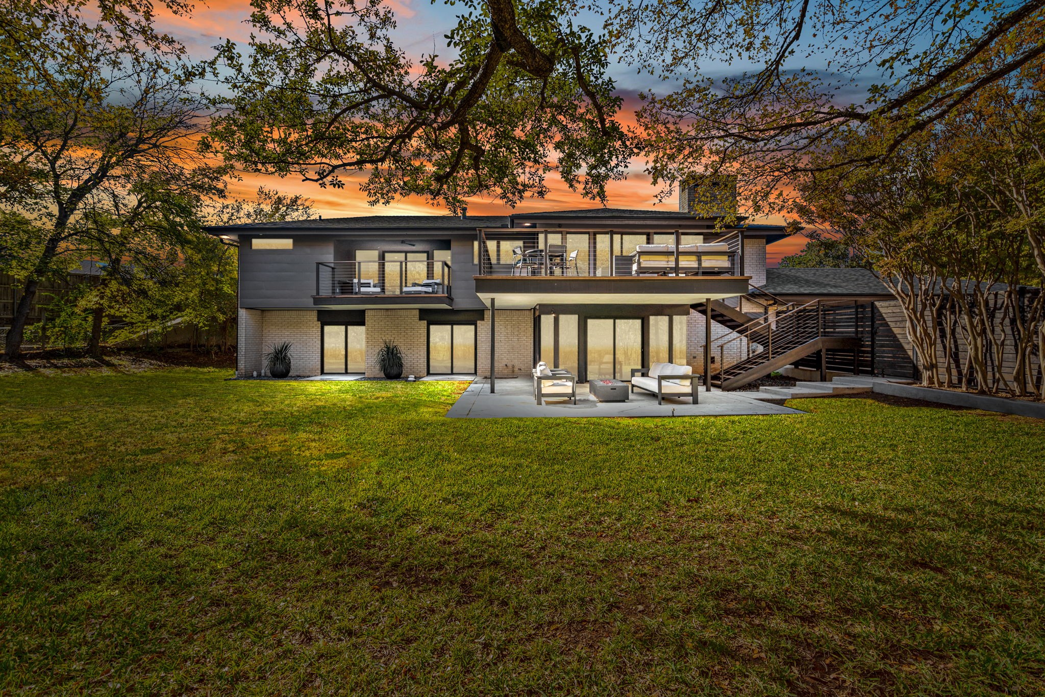 3805 Candlelite Court