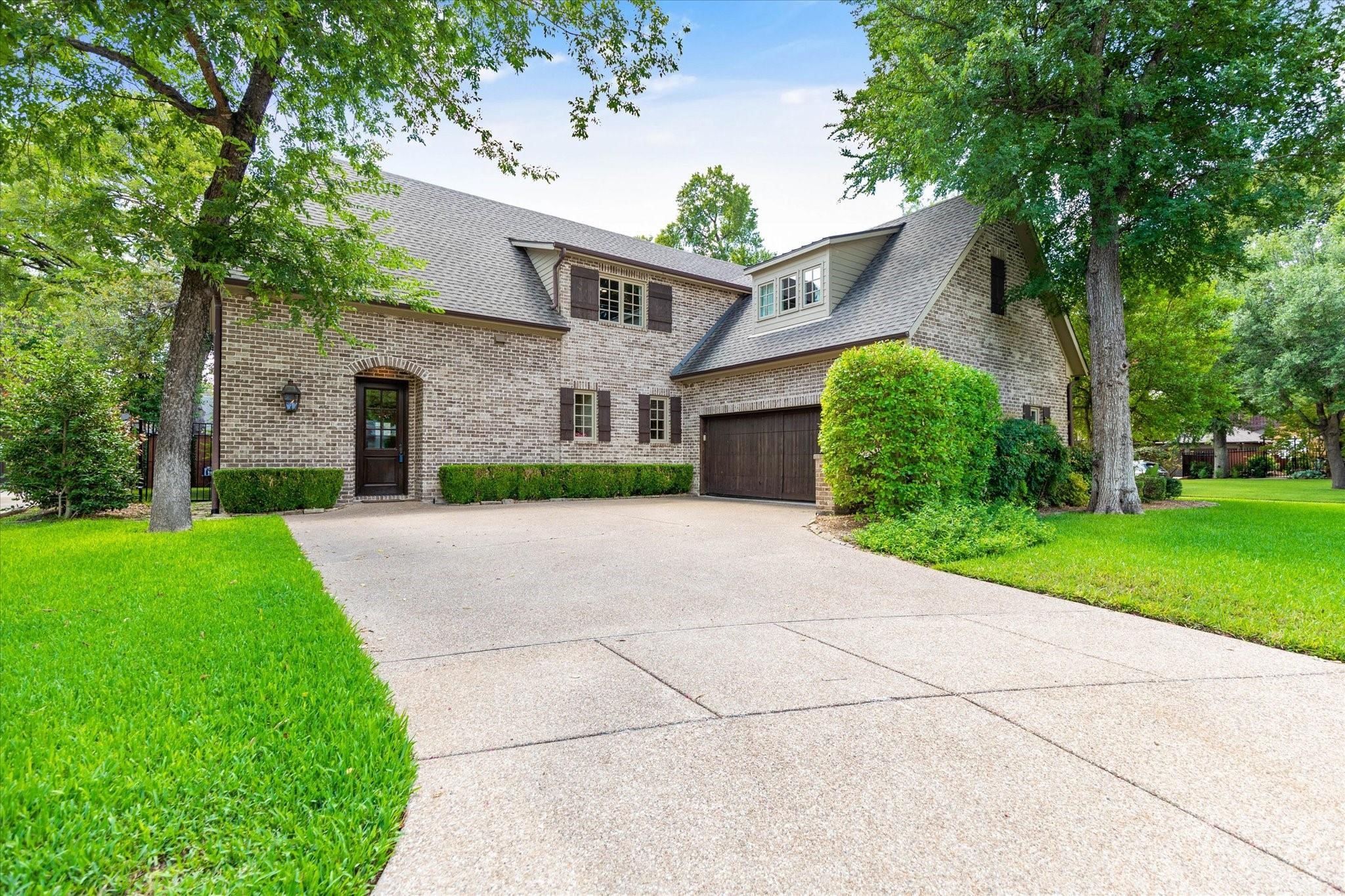 2809 River Brook Court
