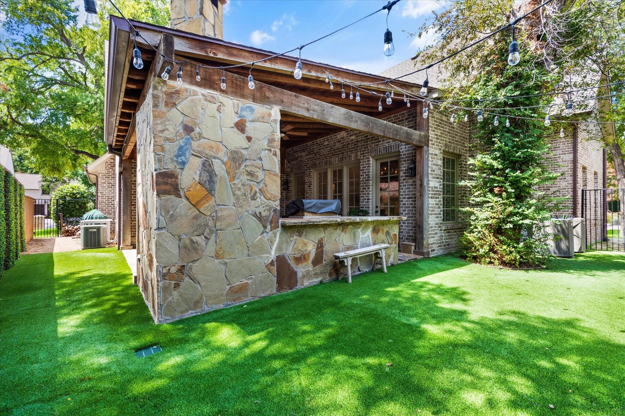 2809 River Brook Court