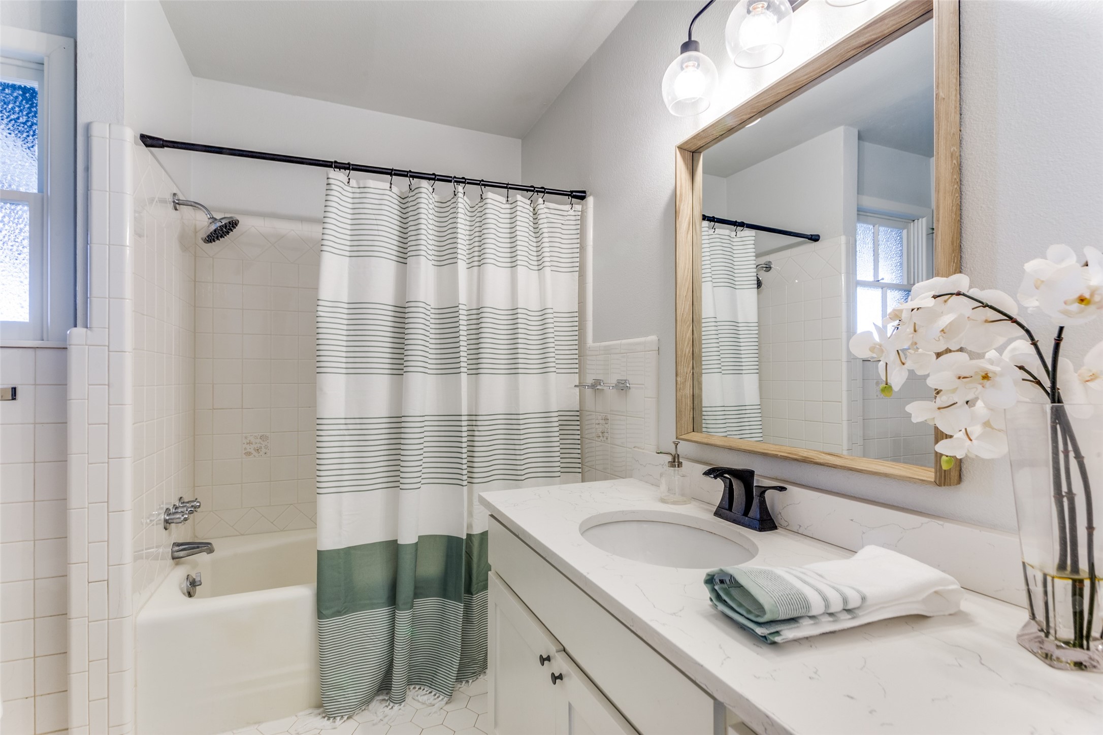 3725 Arborlawn Drive