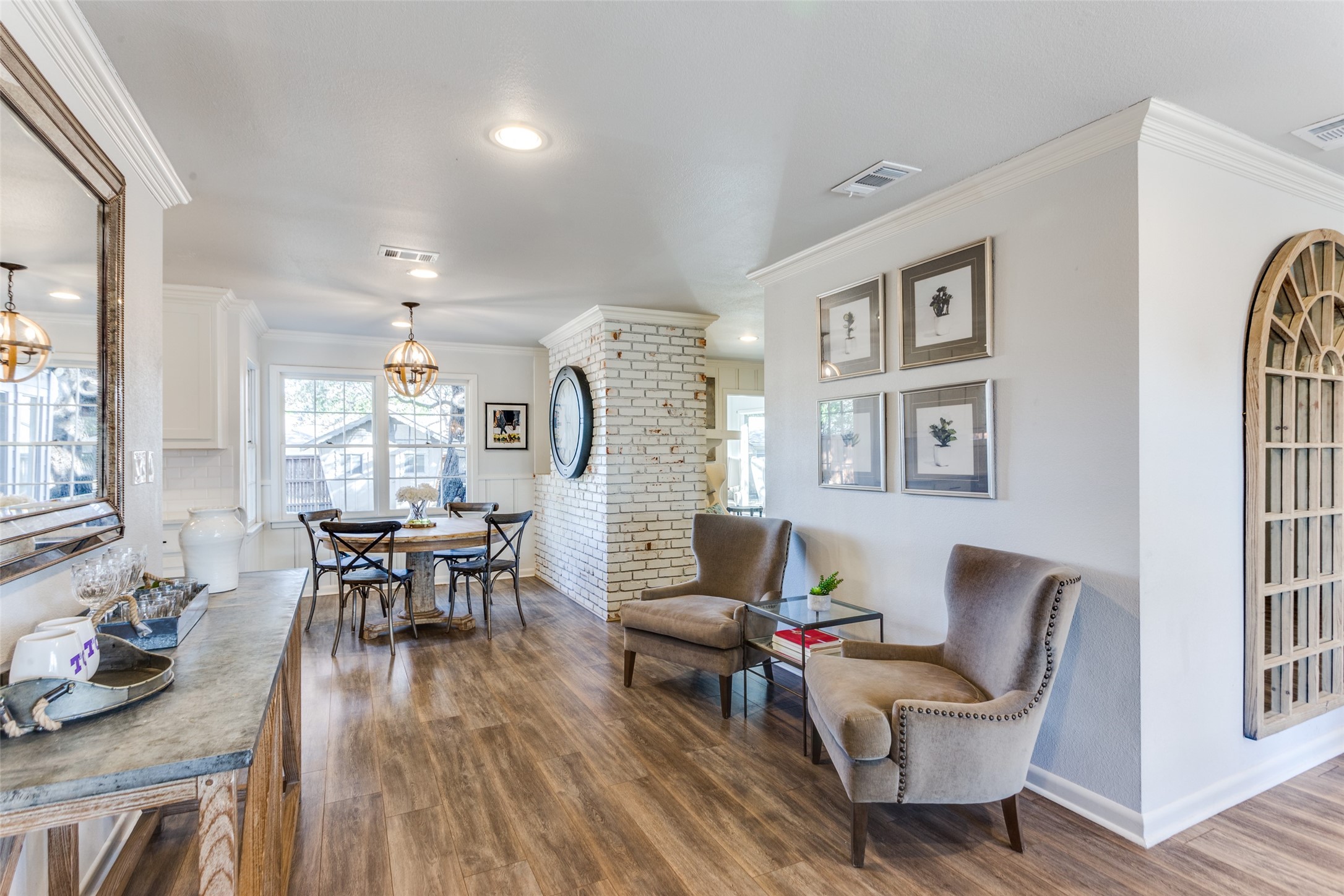 3725 Arborlawn Drive