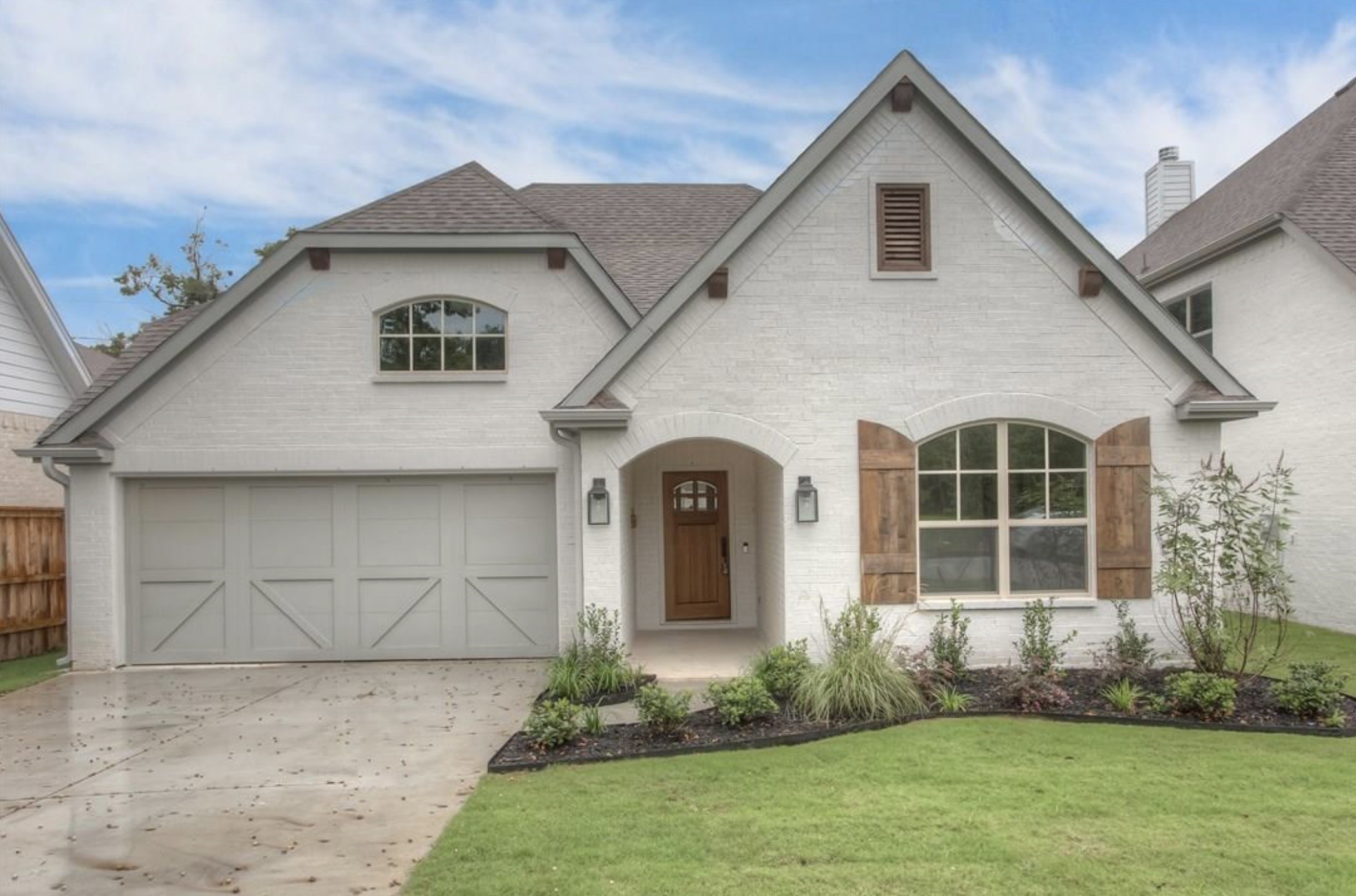 5412 Collinwood