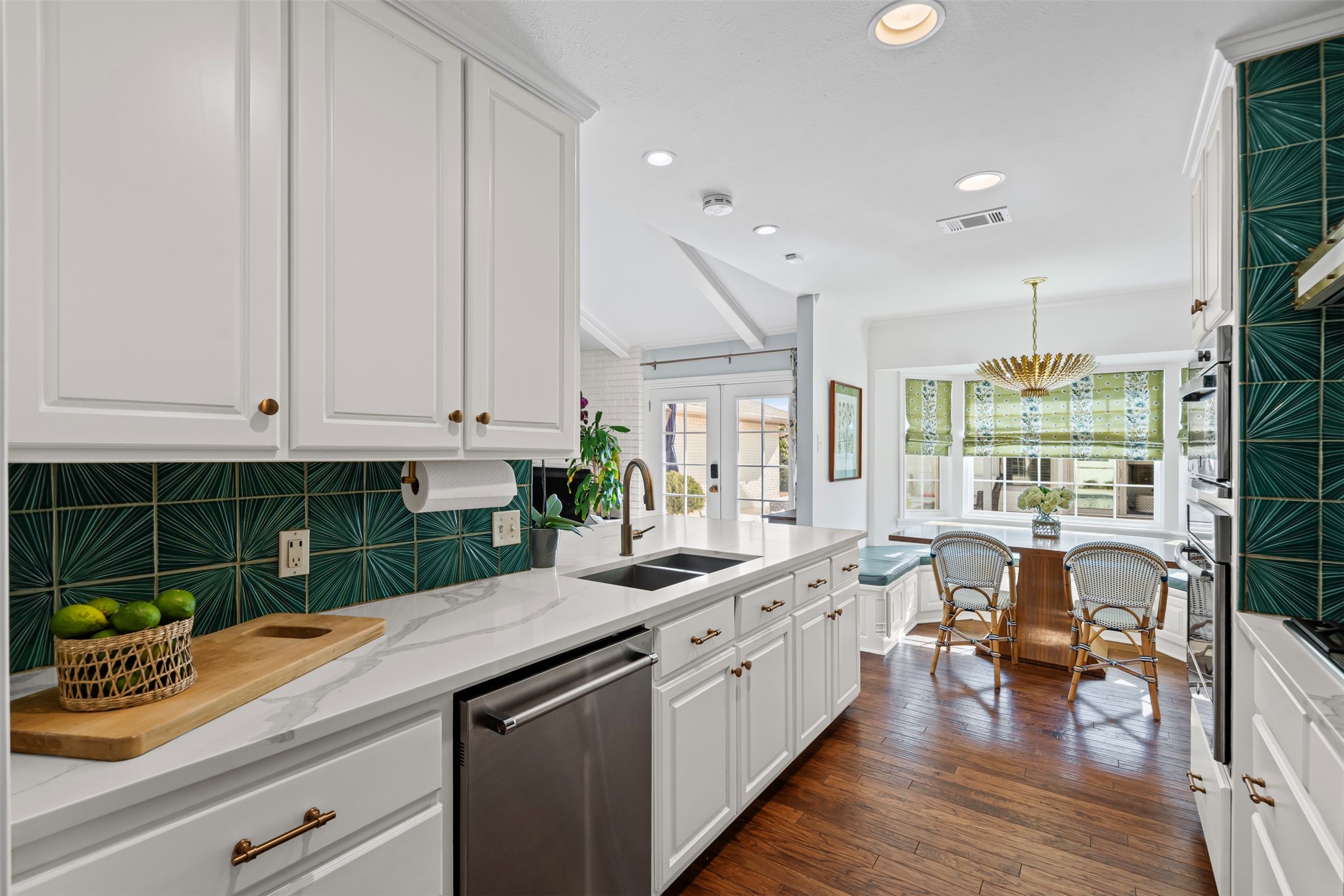 4329 Whitfield Avenue