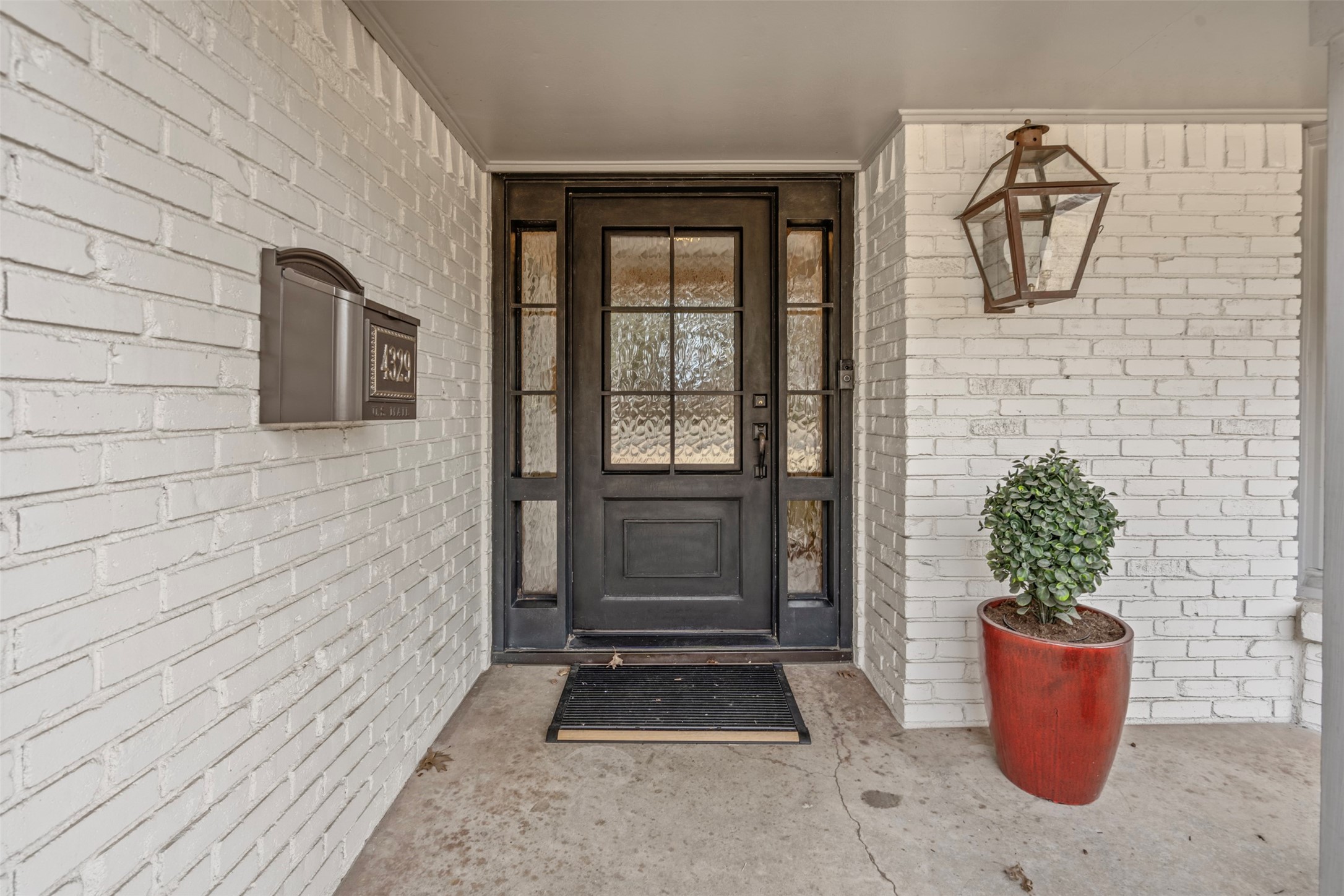 4329 Whitfield Avenue