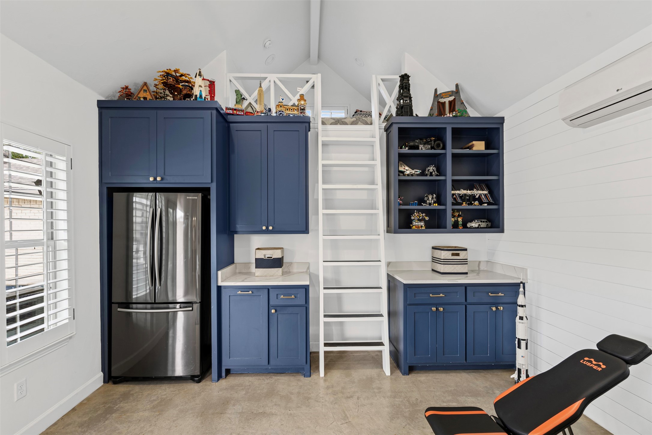 4329 Whitfield Avenue