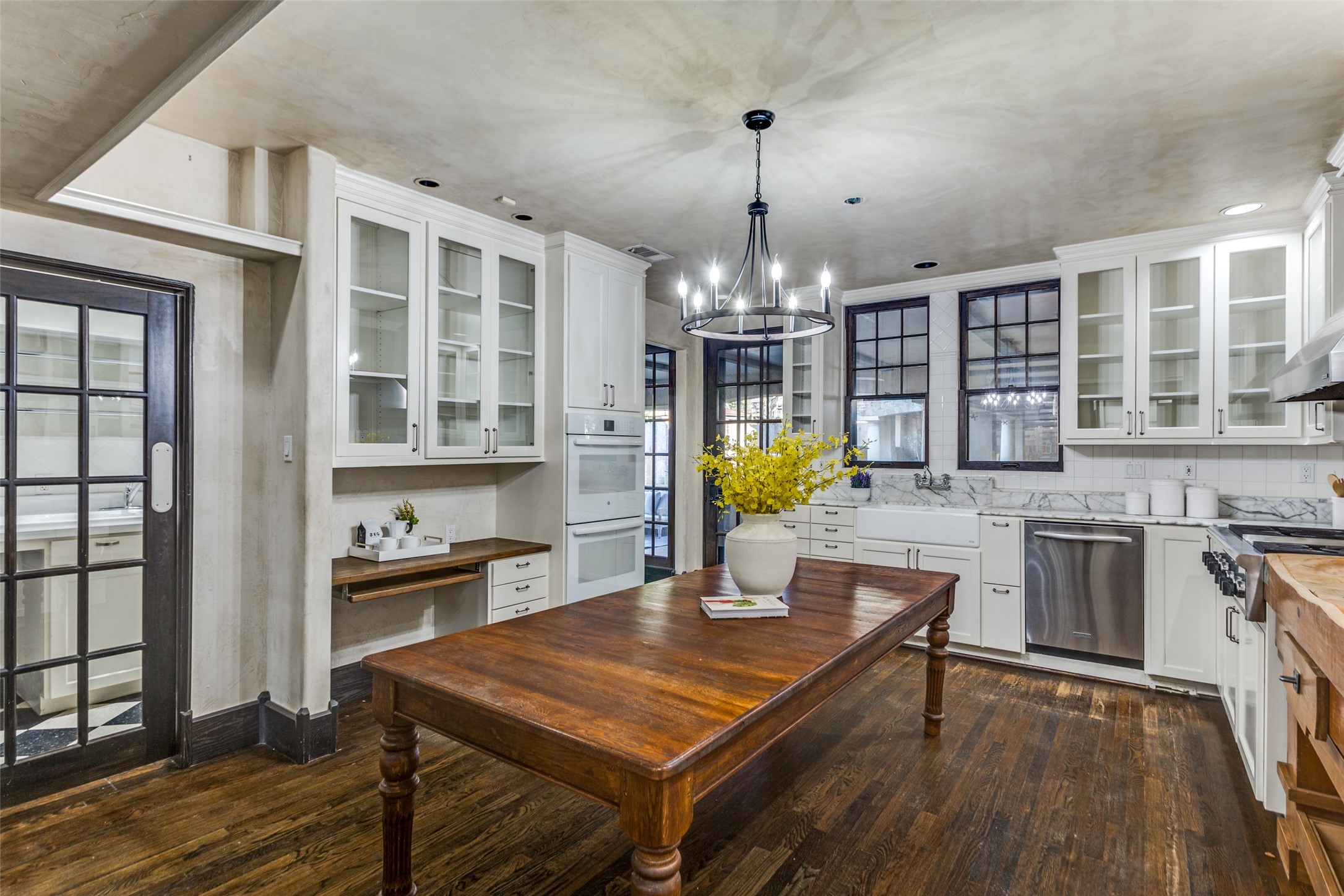 1933 Rockridge Terrace