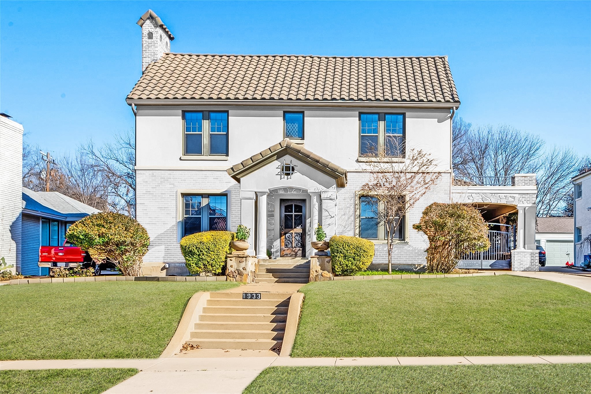 1933 Rockridge Terrace