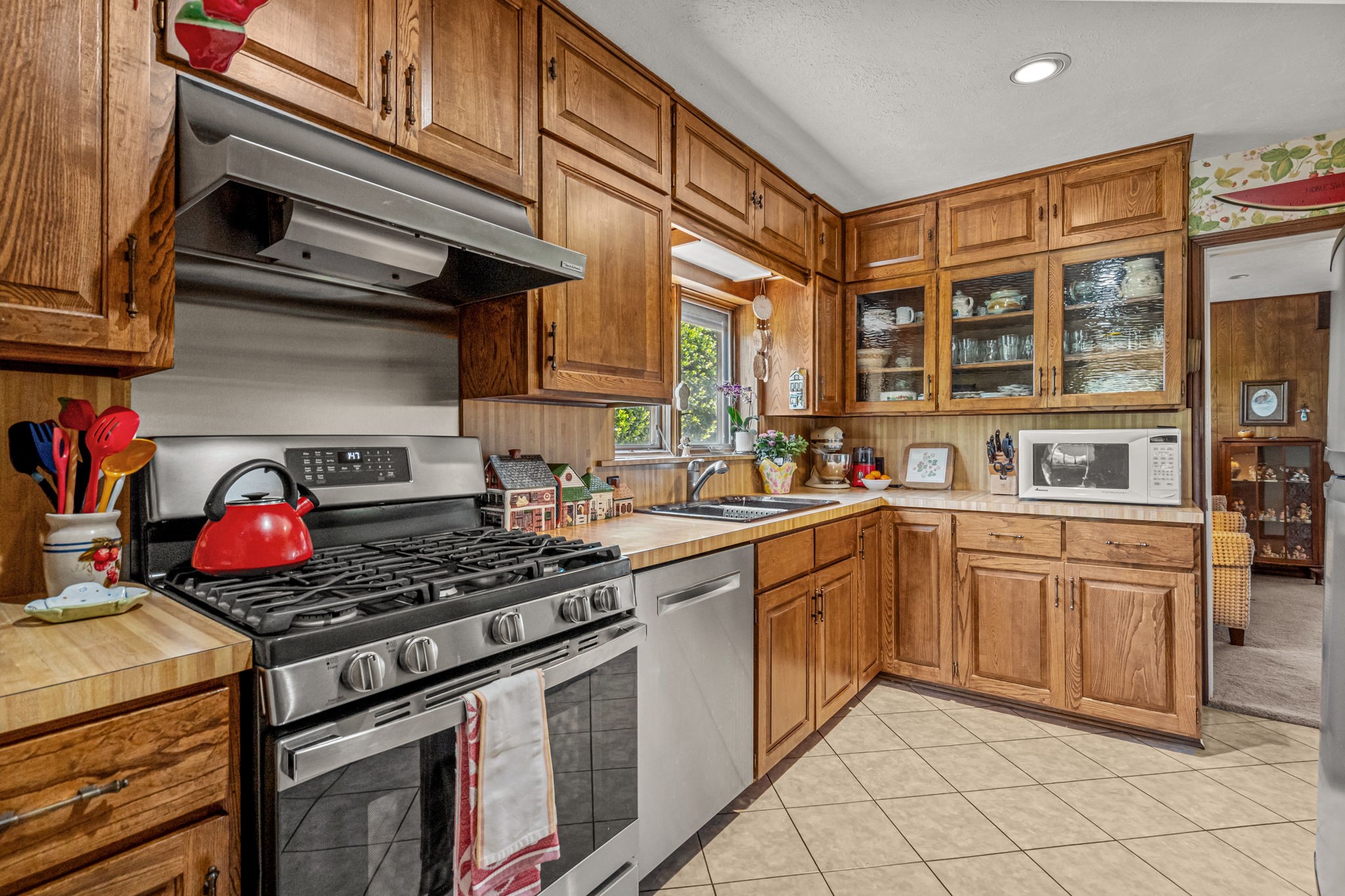 3844 Hilltop Road