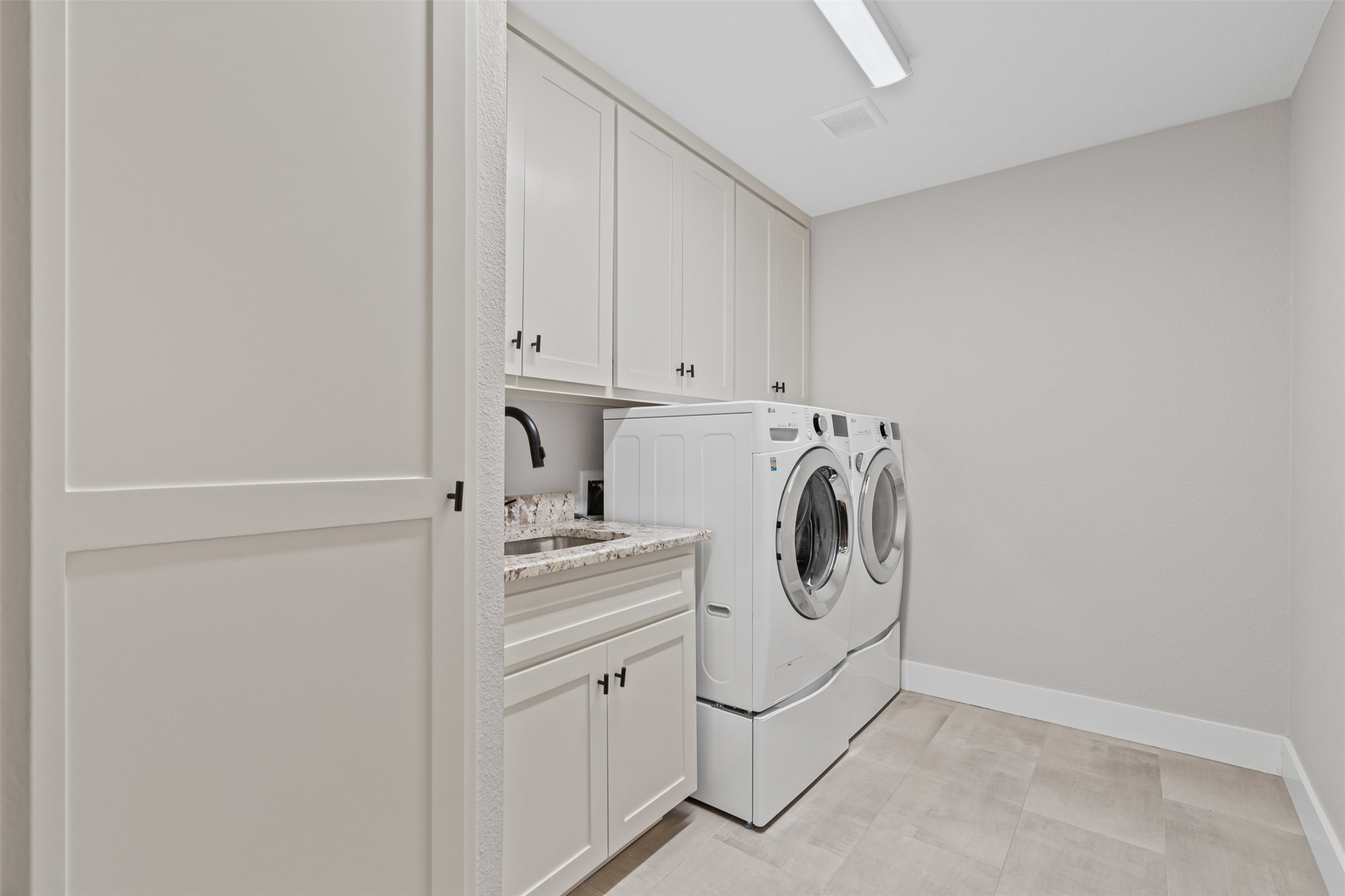 4308 Hildring Drive E