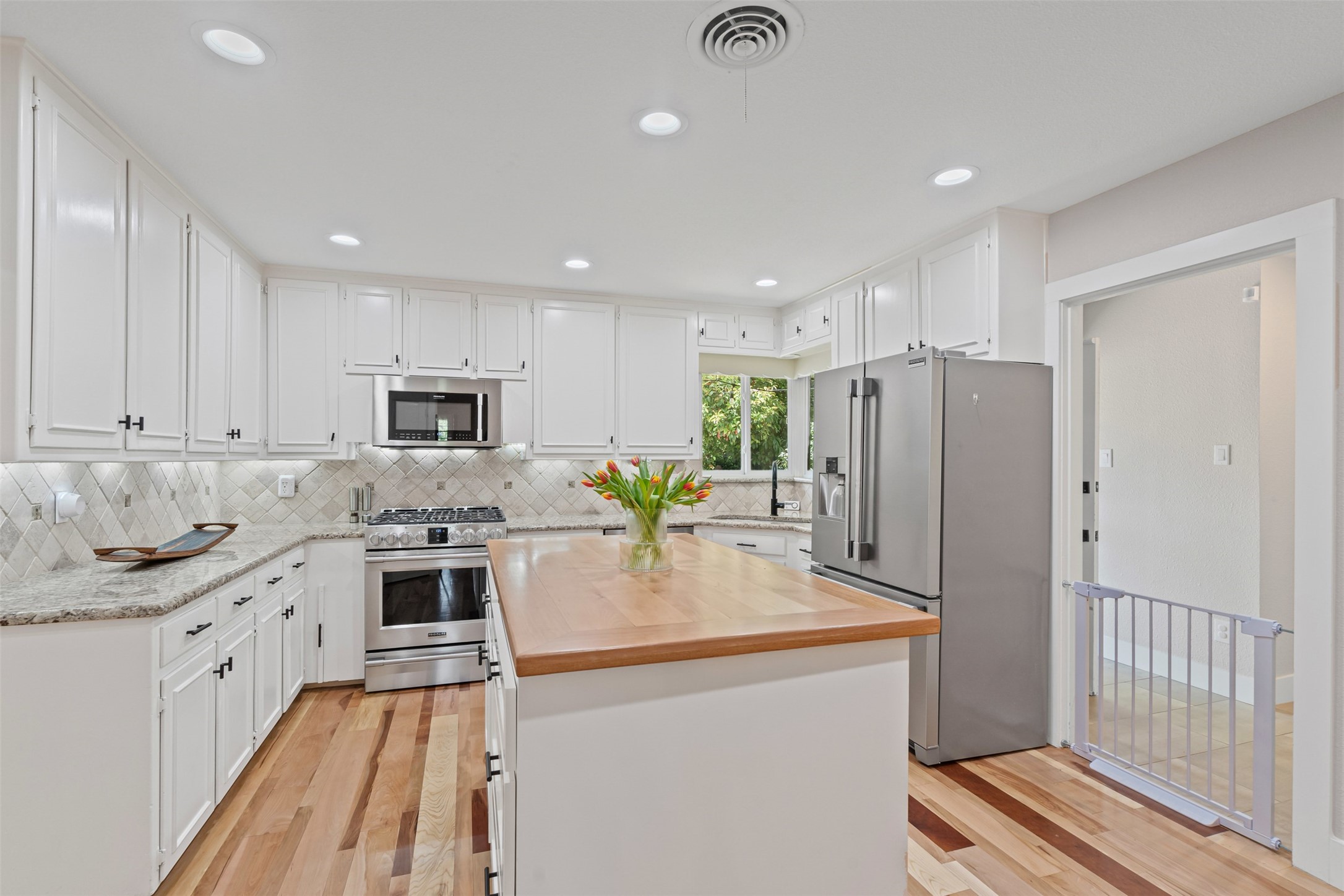 4308 Hildring Drive E