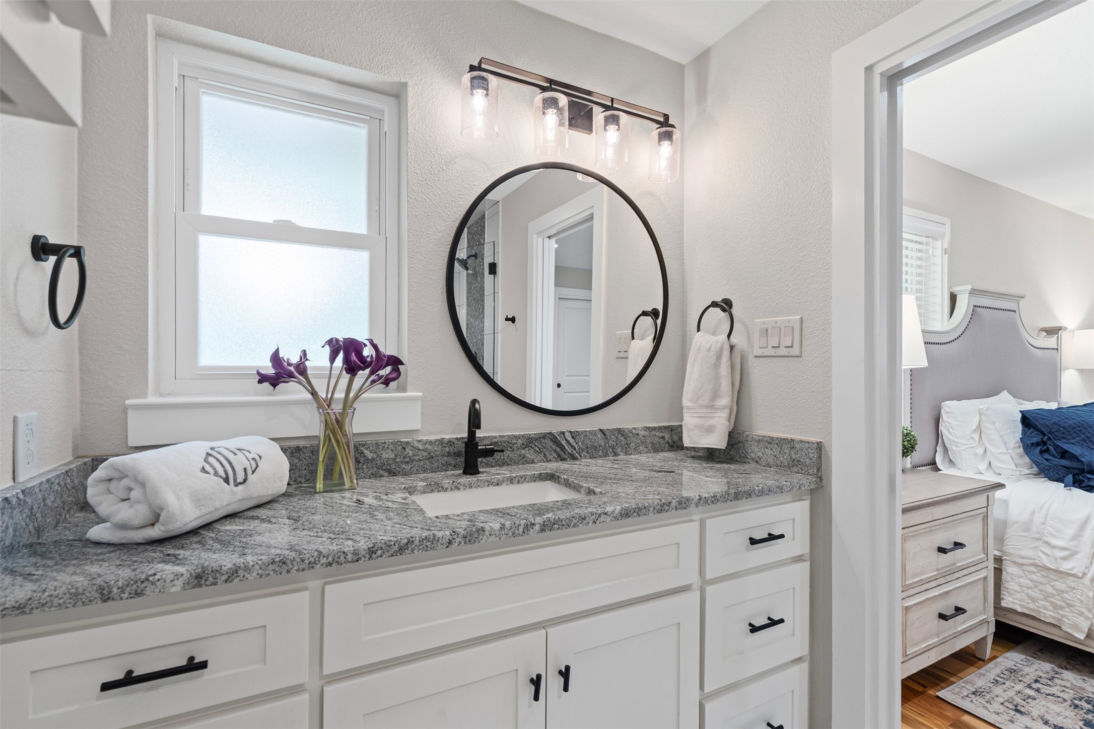 4308 Hildring Drive E