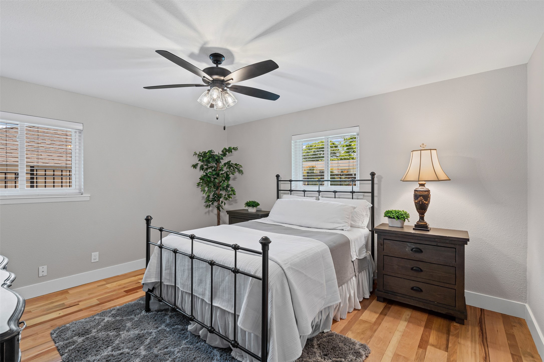 4308 Hildring Drive E