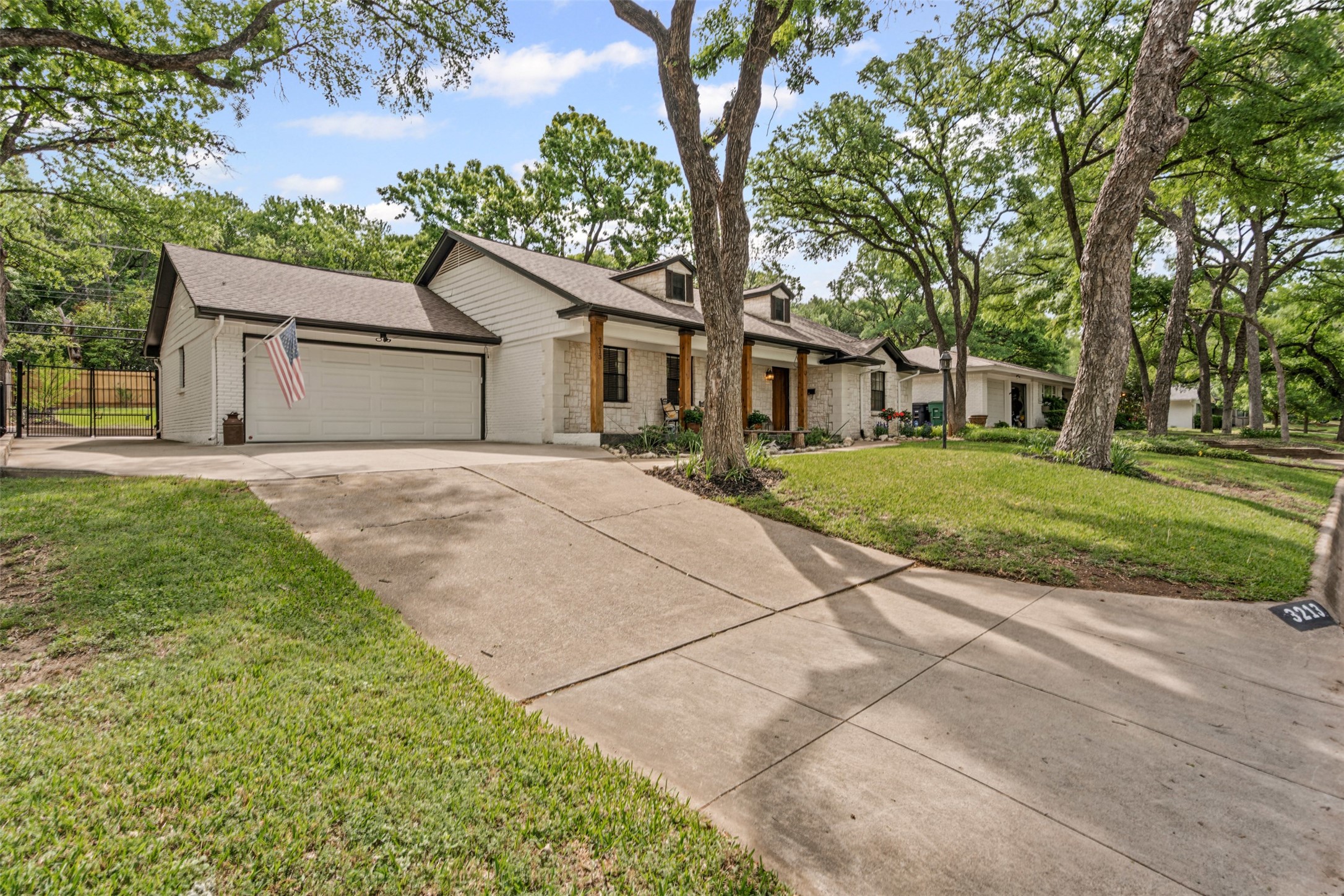 3213 Preston Hollow Road