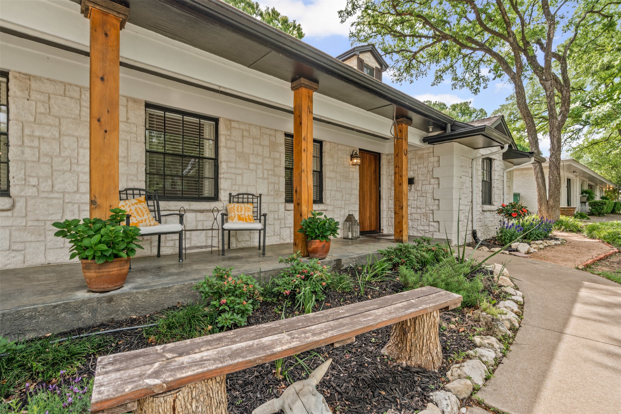 3213 Preston Hollow Road