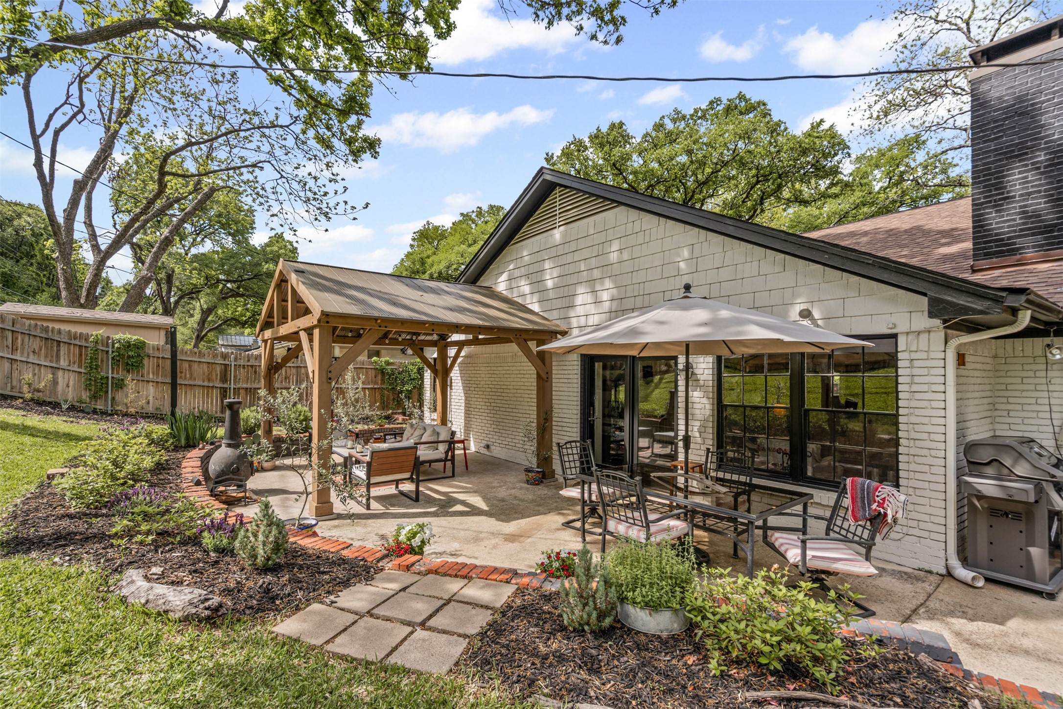 3213 Preston Hollow Road