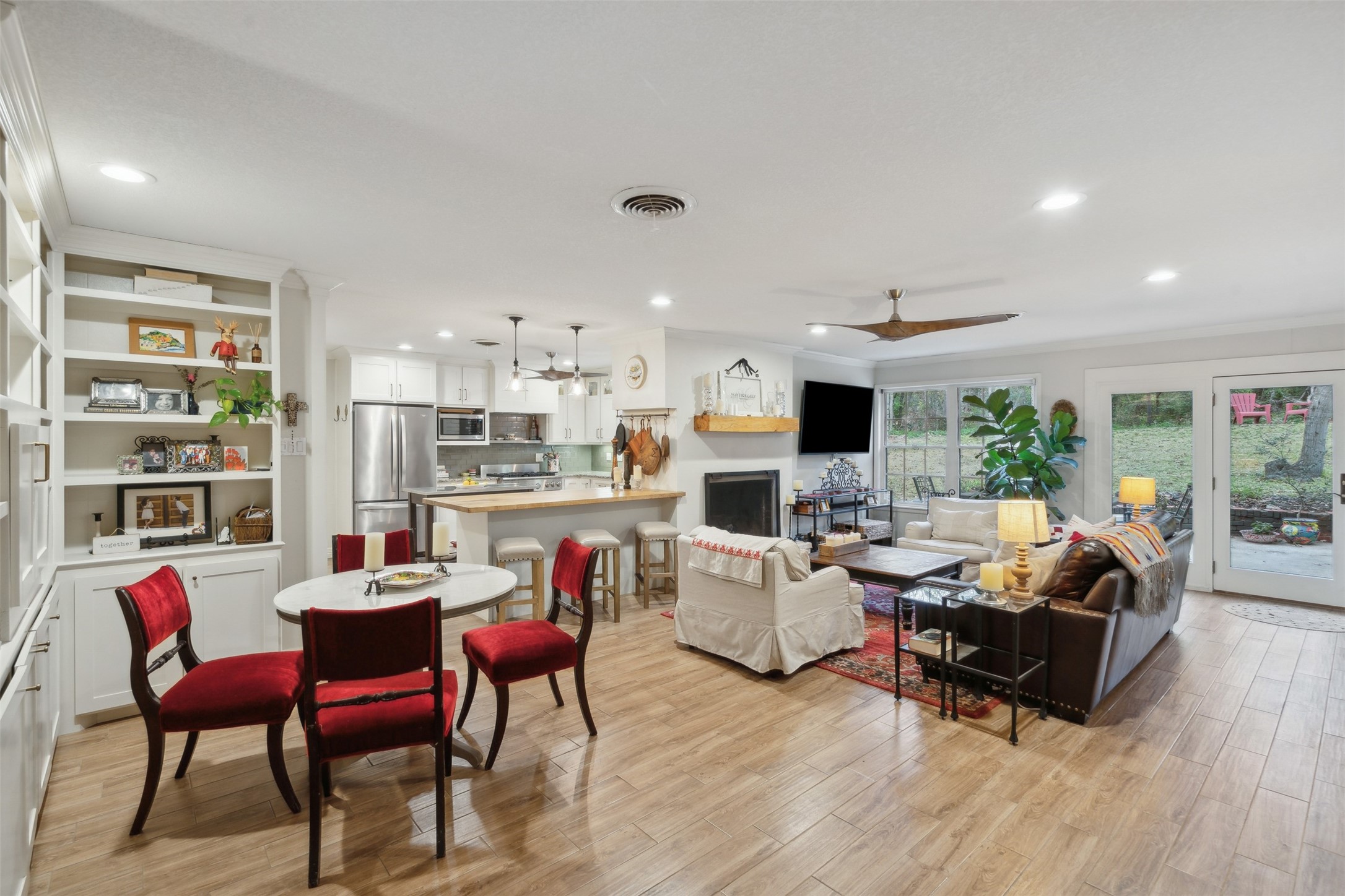 3213 Preston Hollow Road