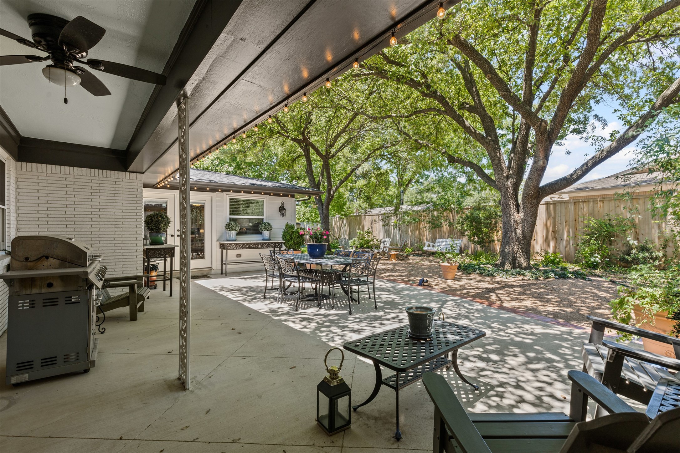 4304 Warnock Court